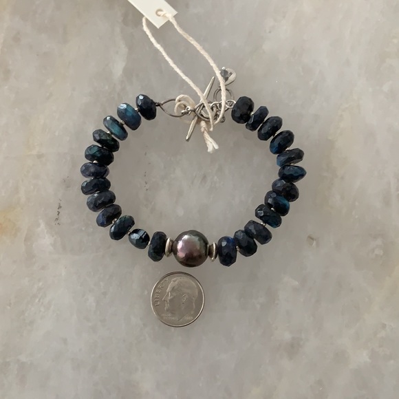 Chan Luu Blk Baroque Pearl & Labradorite Bracelet - Picture 4 of 10